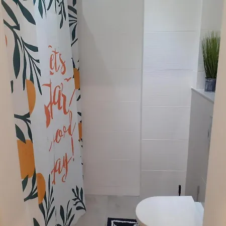 Comfortable Colourful Style 公寓 波尔蒂芒